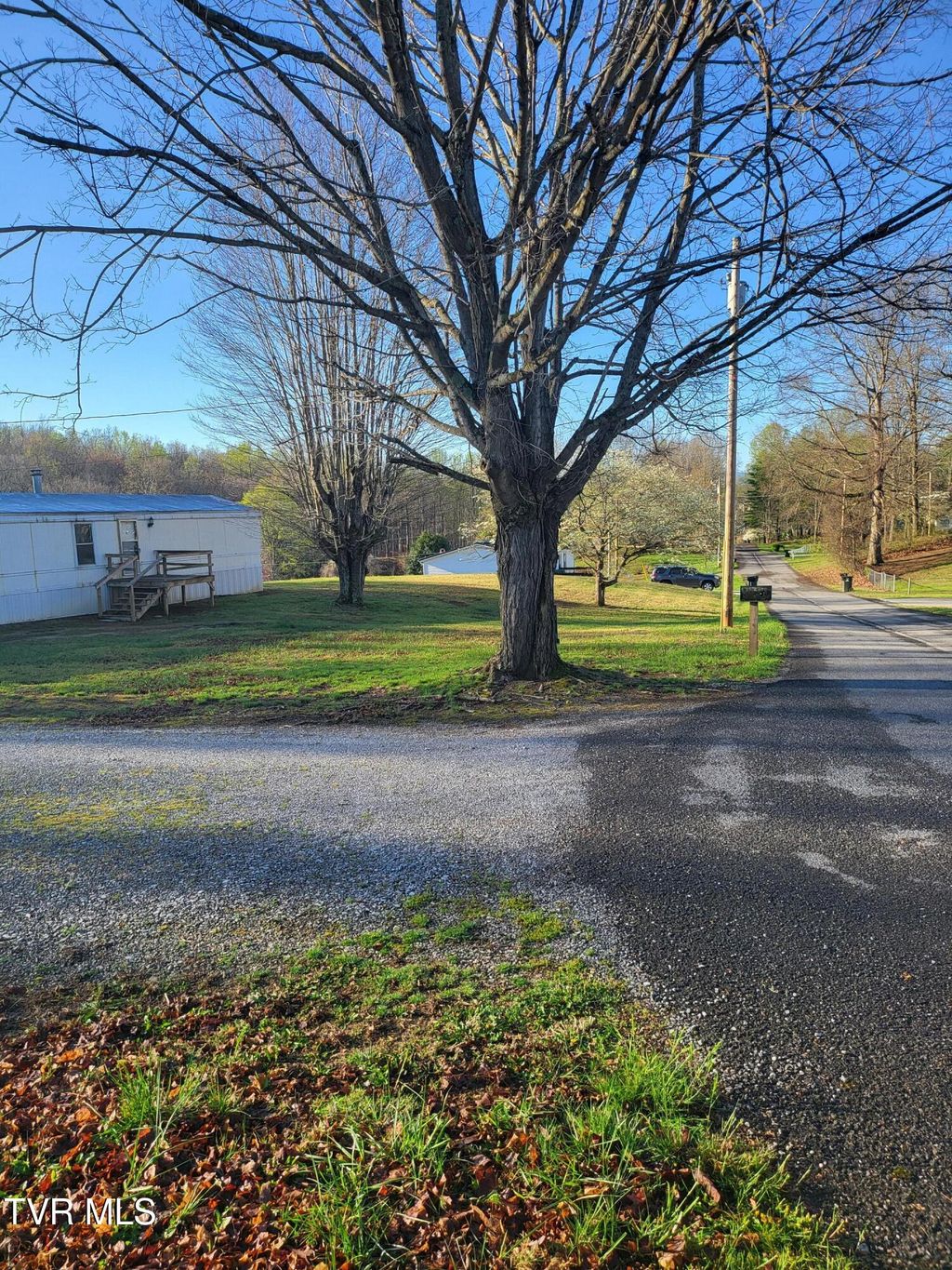 Photo of 176 Hallborough Drive, Jonesborough, TN 37659 (MLS # 9993273)