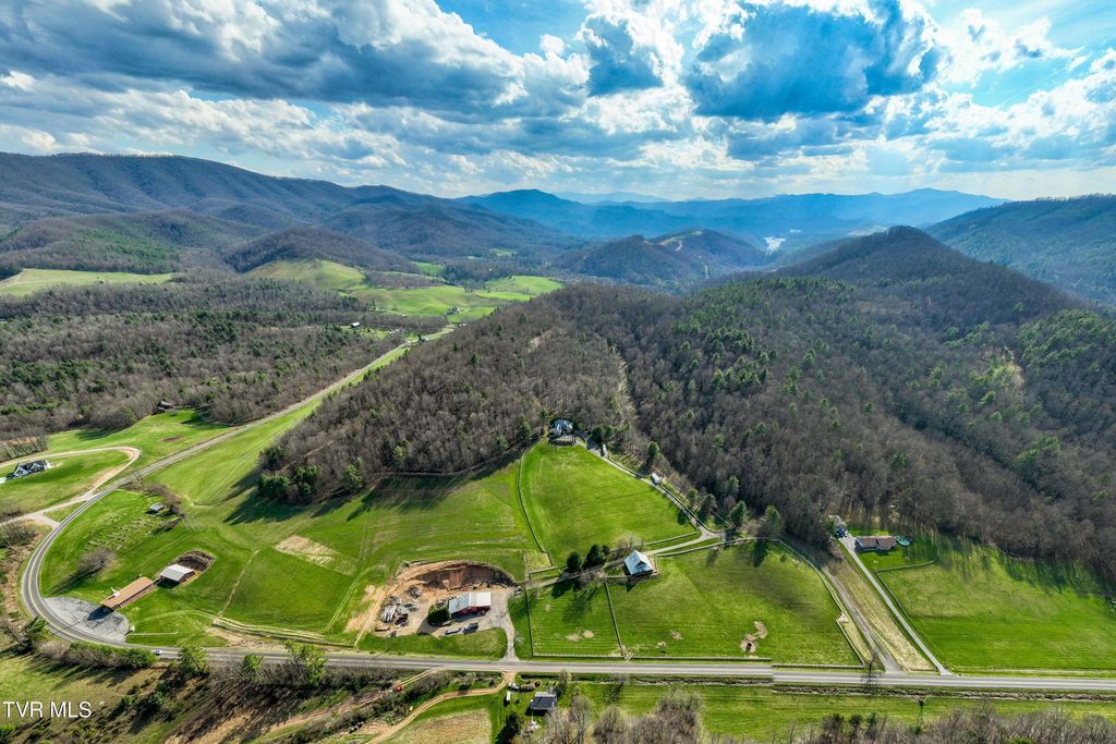 Photo of Tbd Big Dry Run Road, Mountain City, TN 37683 (MLS # 9993439)