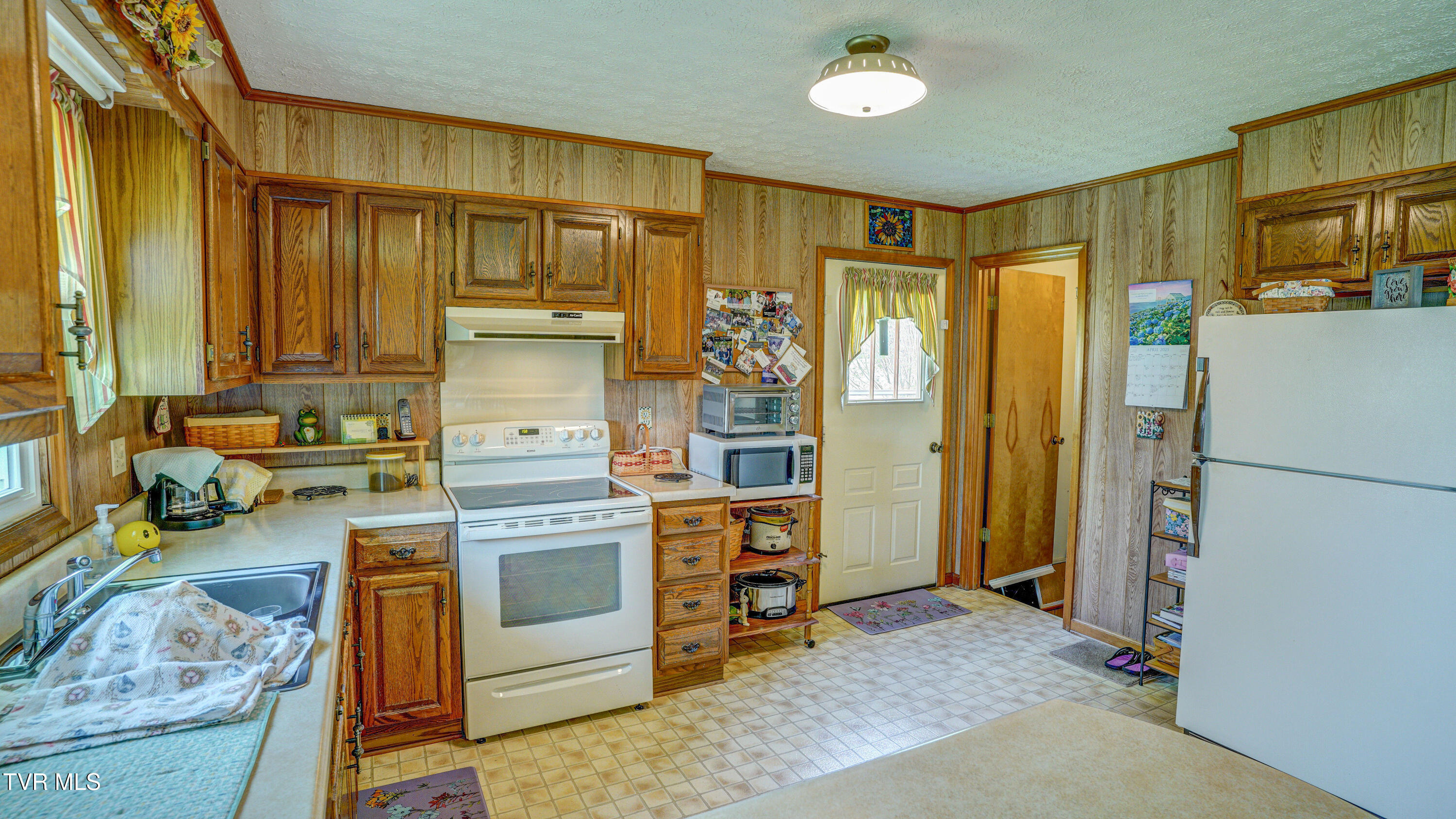683 Ridge Road, Piney Flats, Tennessee image 11
