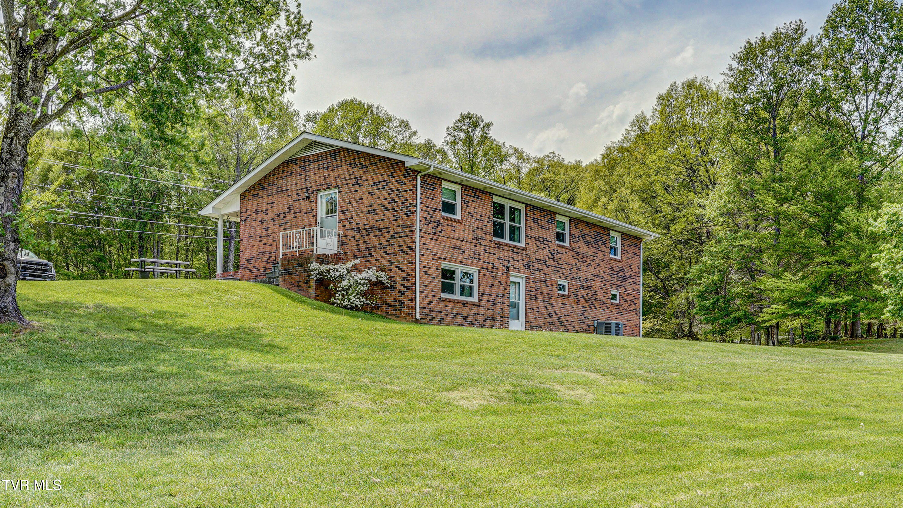 683 Ridge Road, Piney Flats, Tennessee image 38
