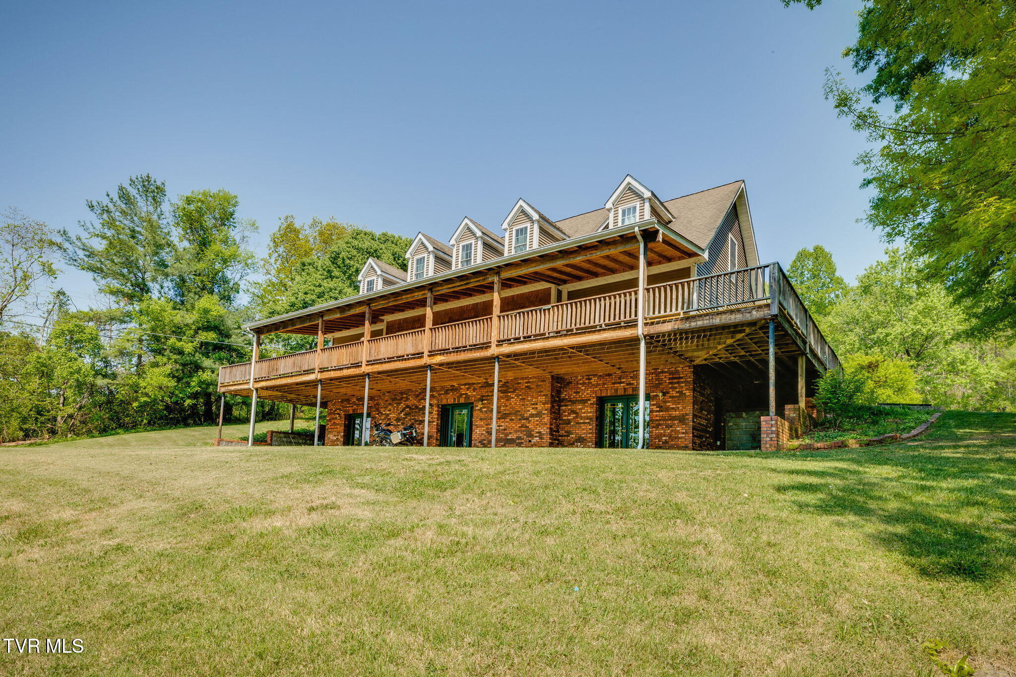 4303 Highway 11w