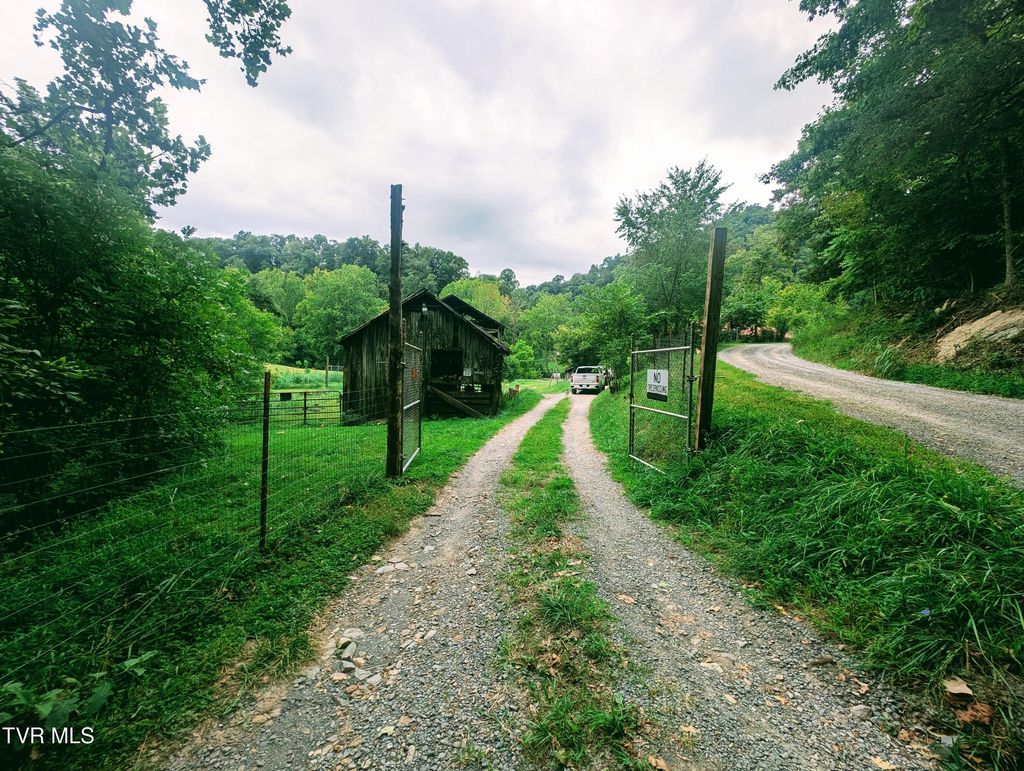Photo of 4478 Copper Creek Road, Duffield, VA 24244 (MLS # 9997510)