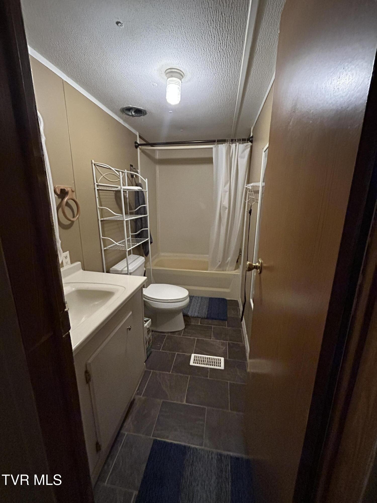 1284 Powder Branch Road, Johnson City, Tennessee image 17