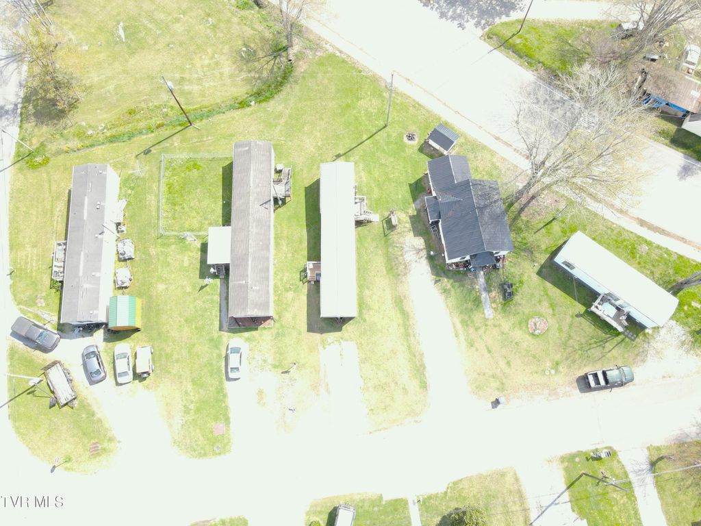 Photo of 2828 4th Avenue, Big Stone Gap, VA 24219 (MLS # 9993751)