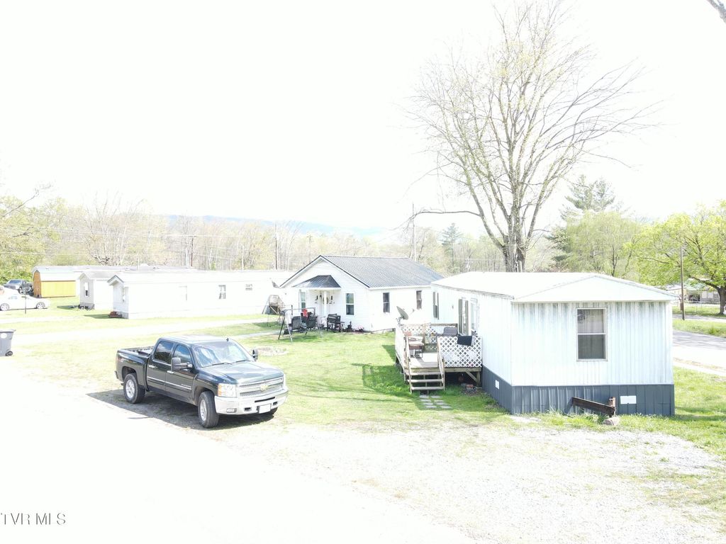 Photo of 2828 4th Avenue, Big Stone Gap, VA 24219 (MLS # 9993751)