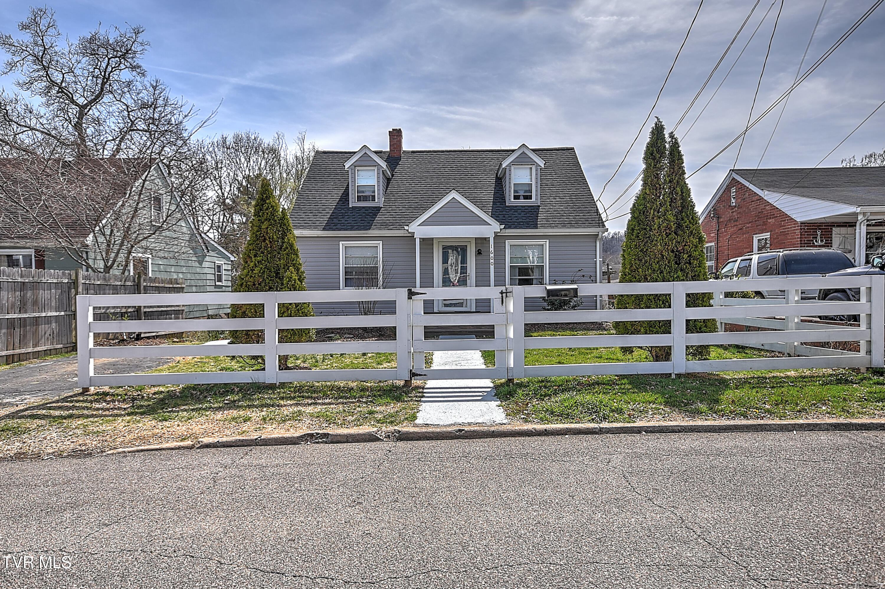 1600 Norway Street, Bristol, Virginia image 2
