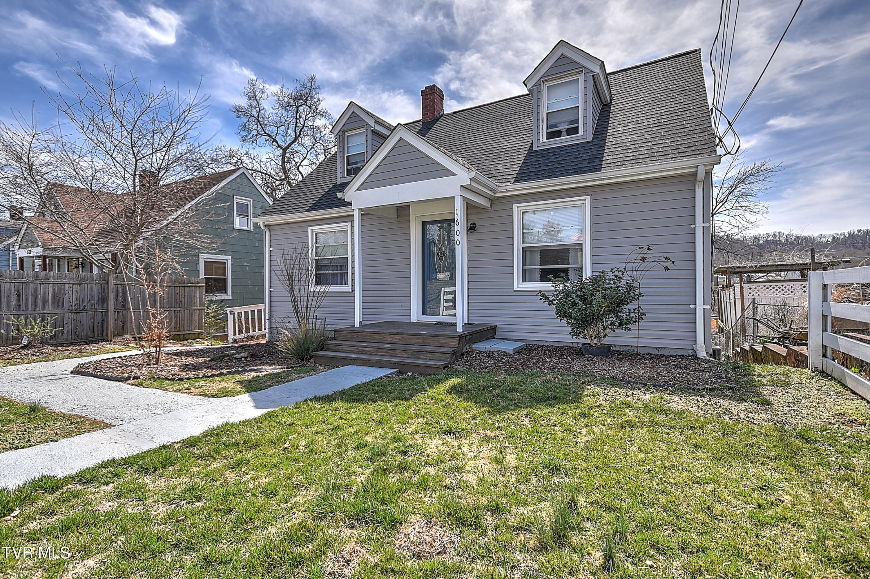 1600 Norway Street, Bristol, Virginia image 4