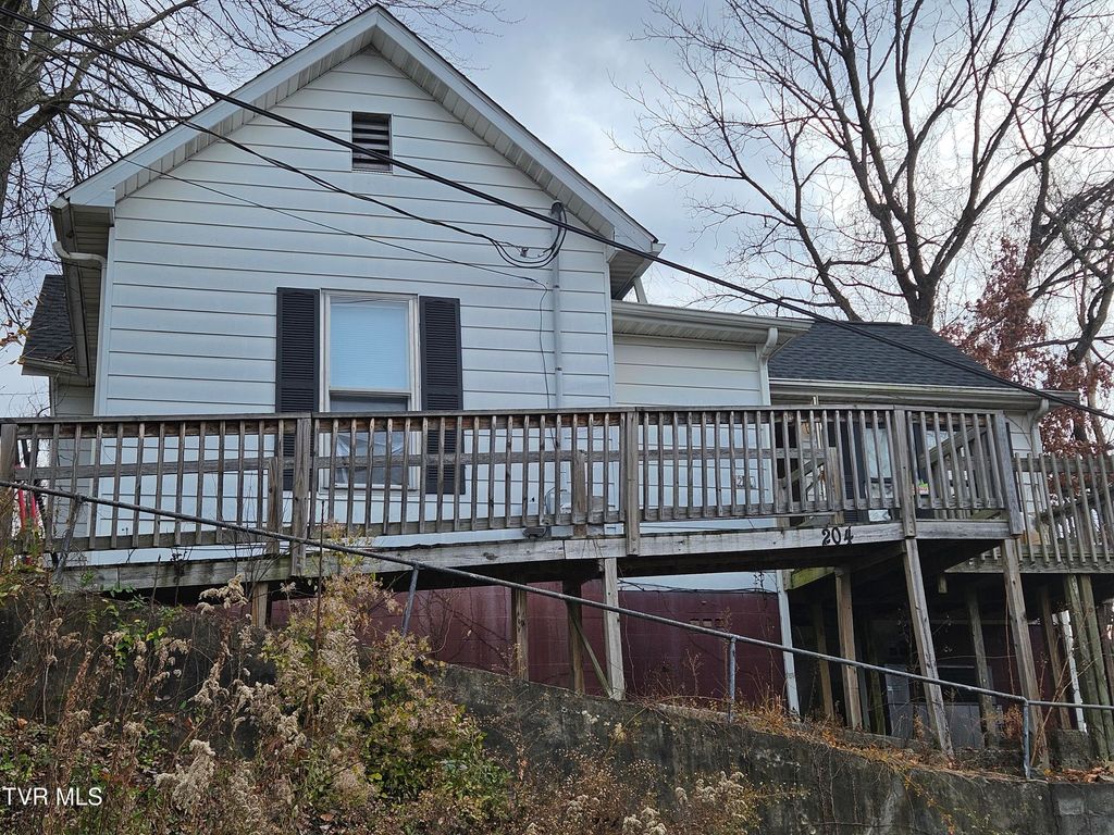 Photo of 204 High Avenue, Coeburn, VA 24230 (MLS # 9988412)