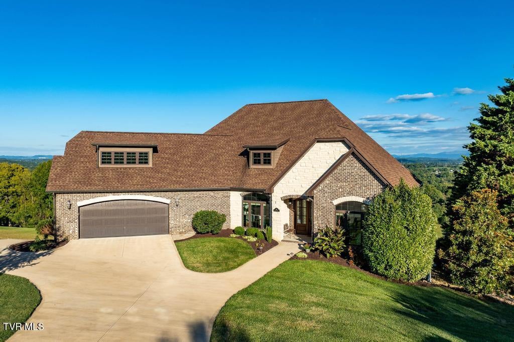 Photo of 1181 Cliffview Circle, Johnson City, TN 37615 (MLS # 10001555)