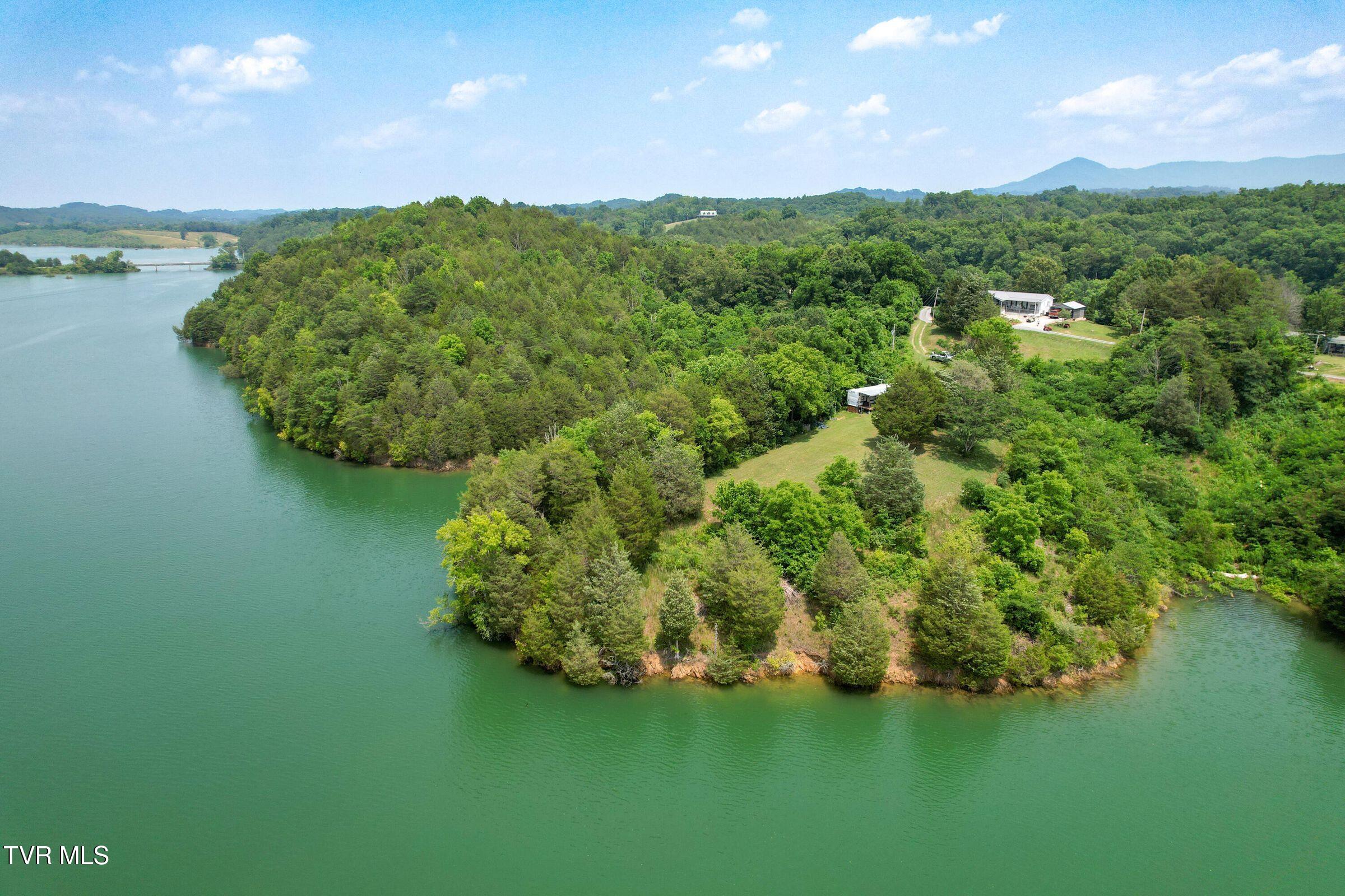2751 Von Hill Road