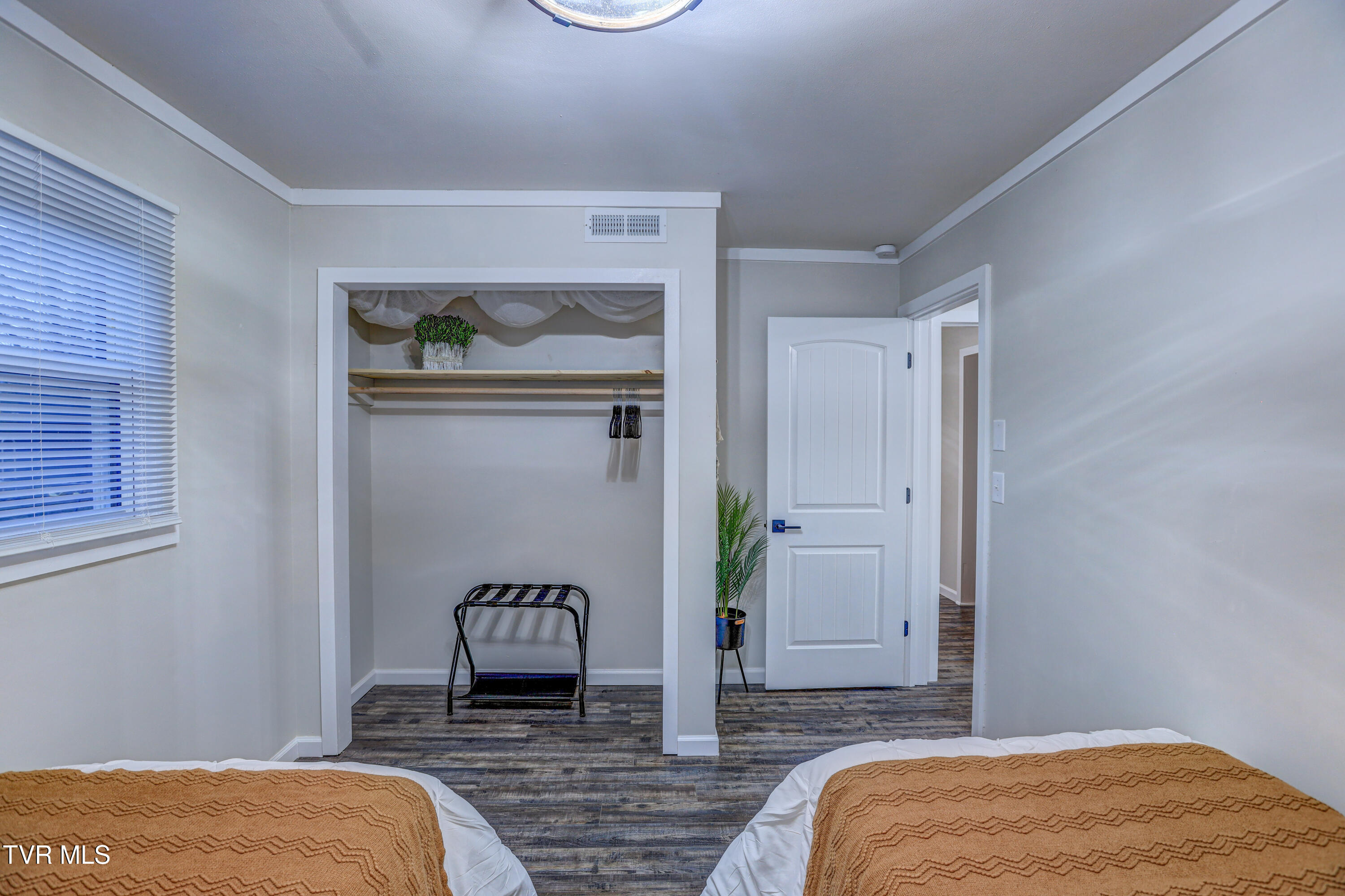 2133 Veda Drive, Bristol, Virginia image 28