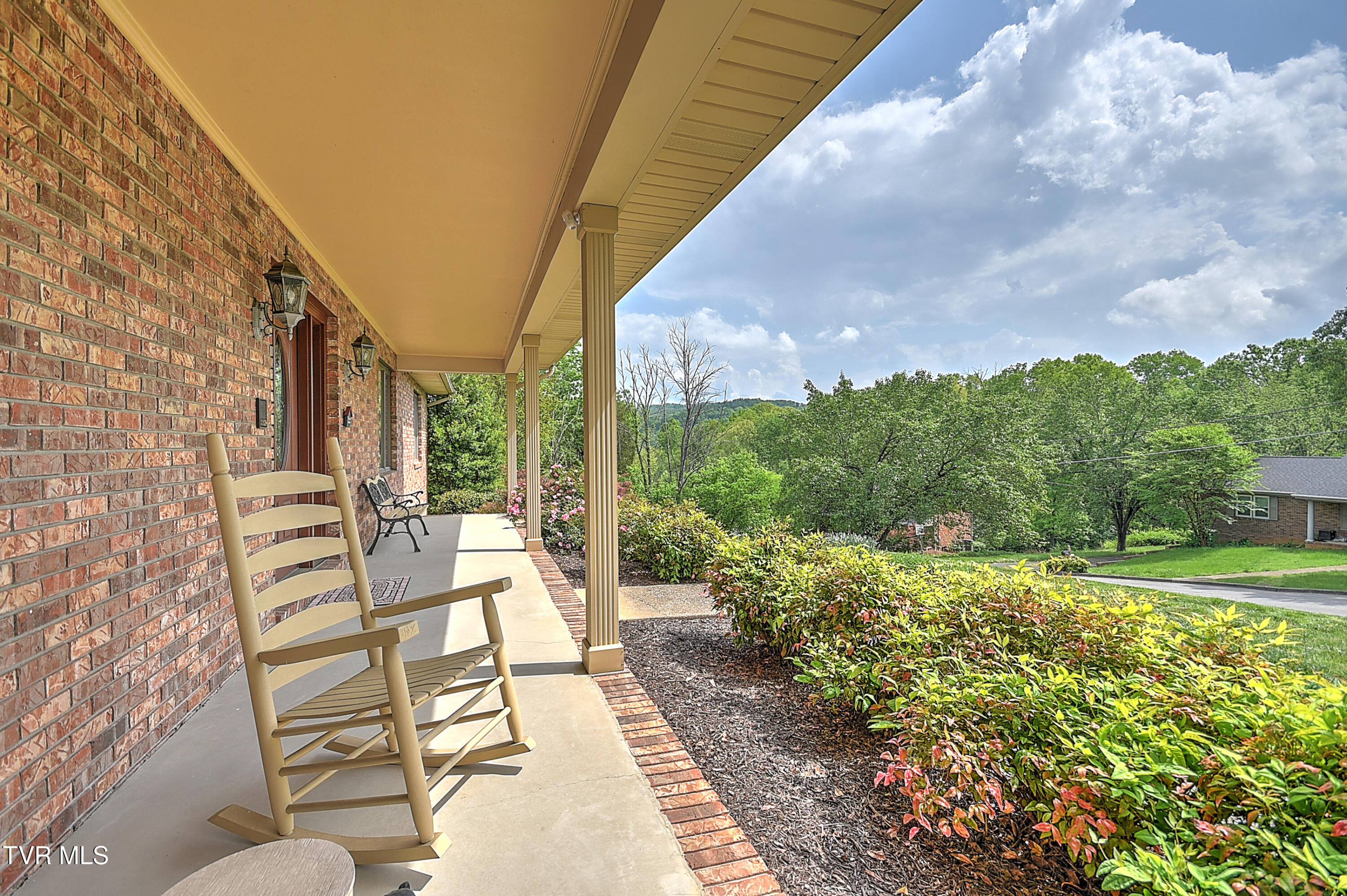 2628 Wildwood Drive, Kingsport, Tennessee image 6