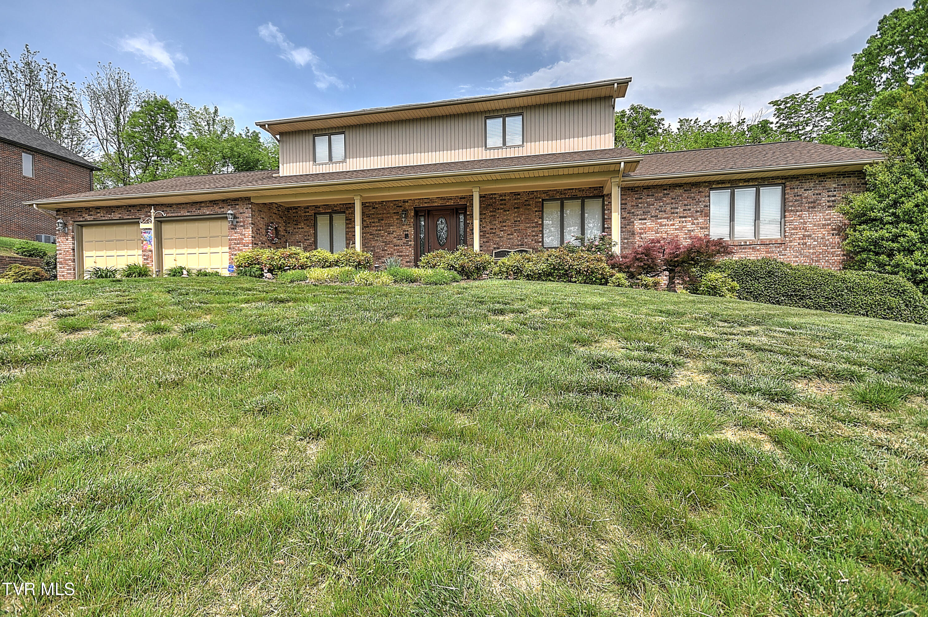 2628 Wildwood Drive, Kingsport, Tennessee image 2