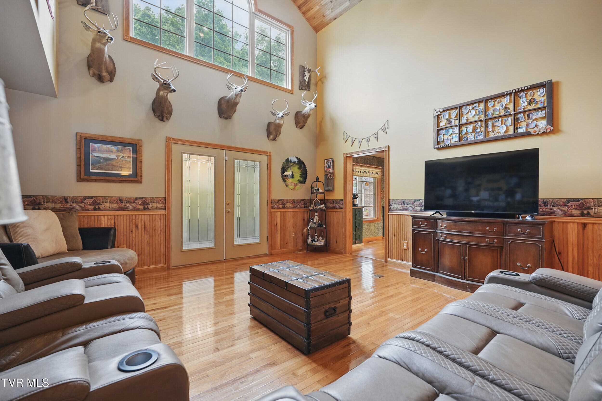 1124 Elizabethton Highway, Bluff City, Tennessee image 16