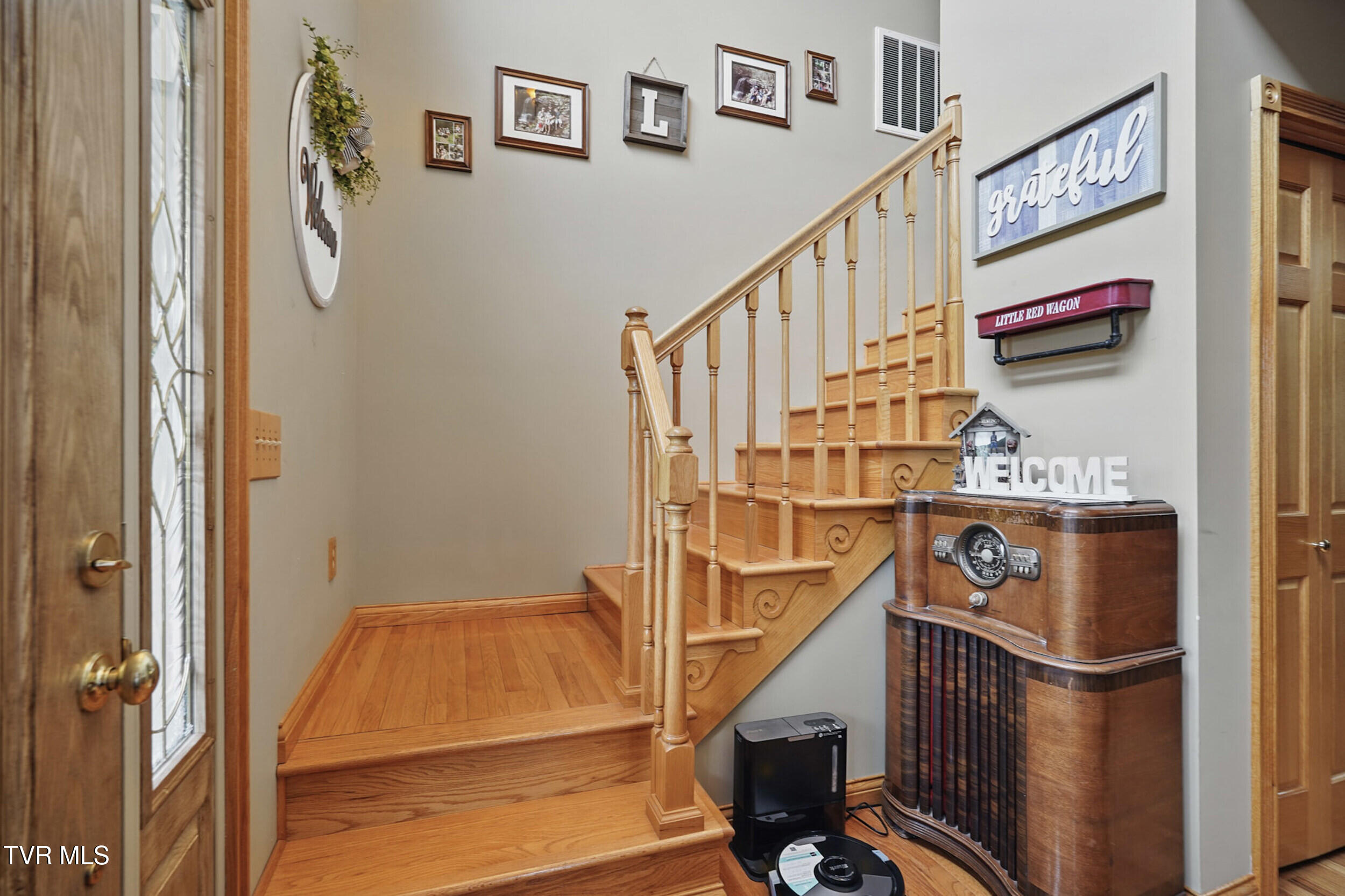 1124 Elizabethton Highway, Bluff City, Tennessee image 28