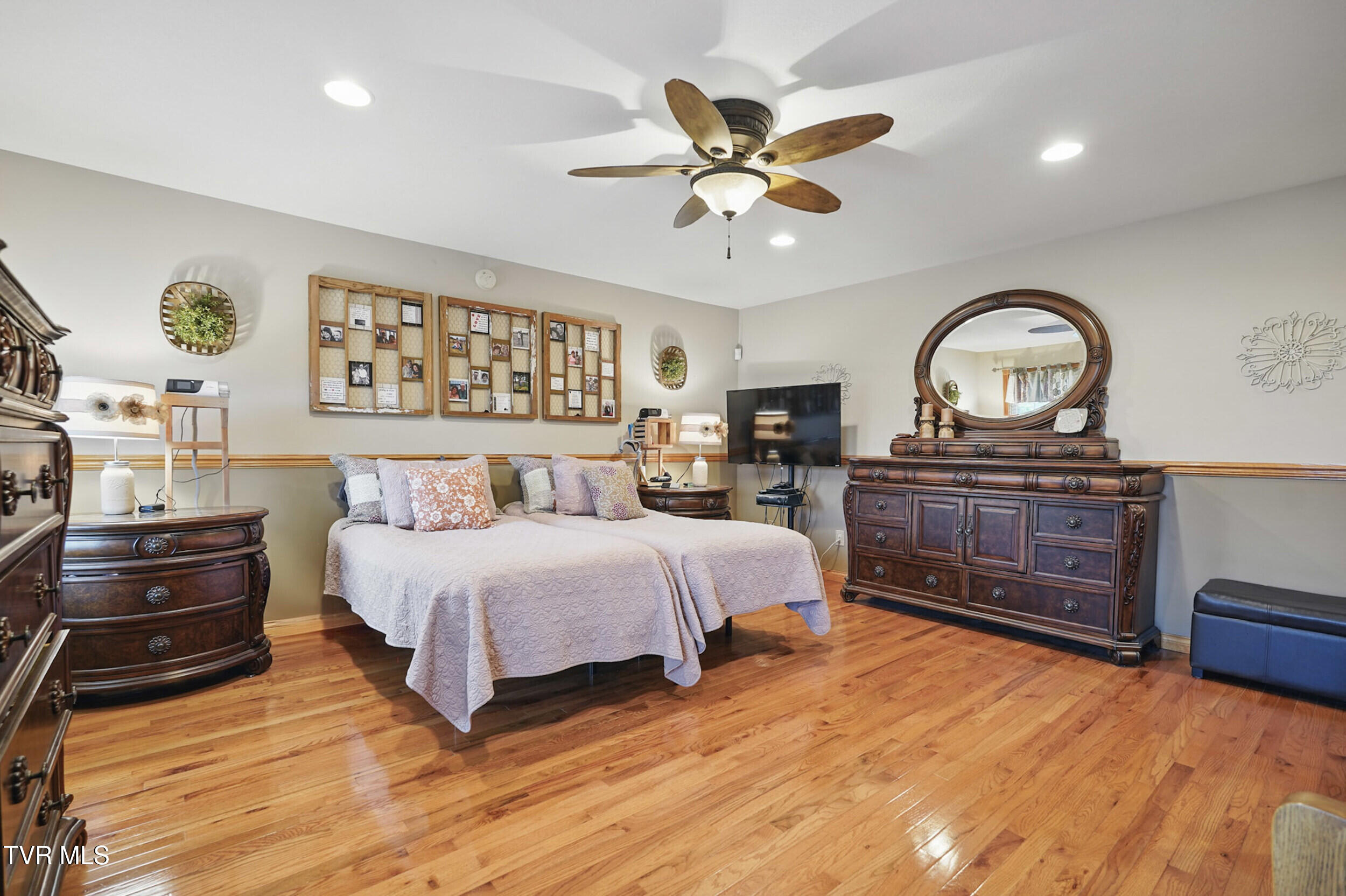 1124 Elizabethton Highway, Bluff City, Tennessee image 20