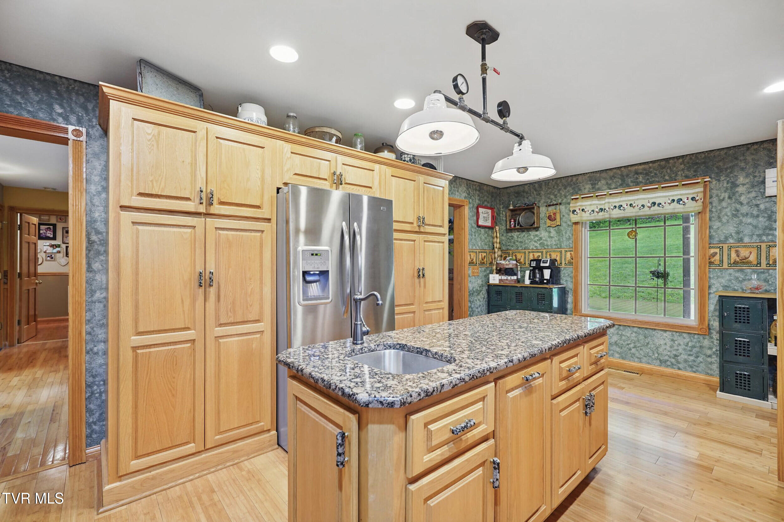1124 Elizabethton Highway, Bluff City, Tennessee image 12