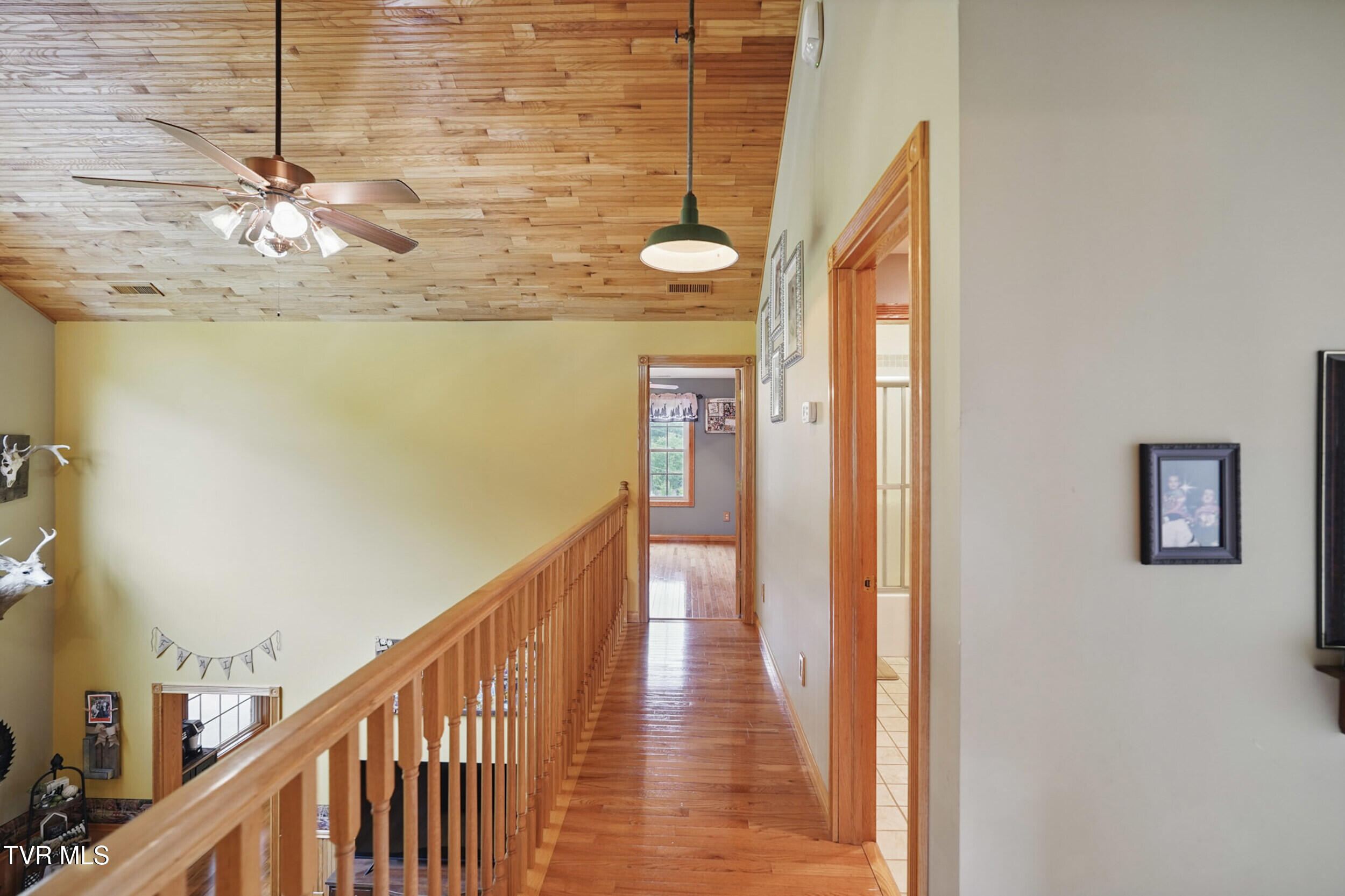 1124 Elizabethton Highway, Bluff City, Tennessee image 31