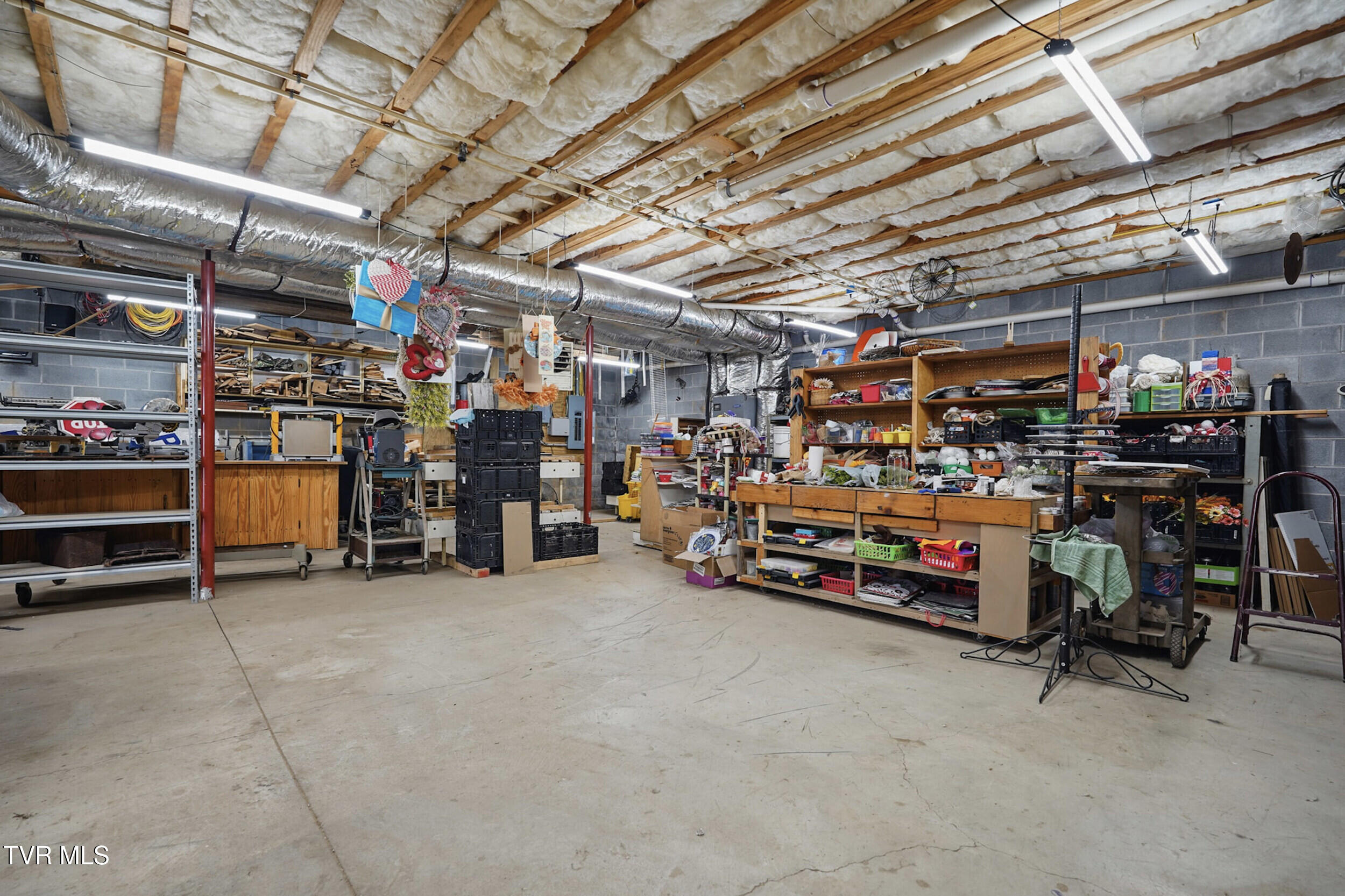 1124 Elizabethton Highway, Bluff City, Tennessee image 40
