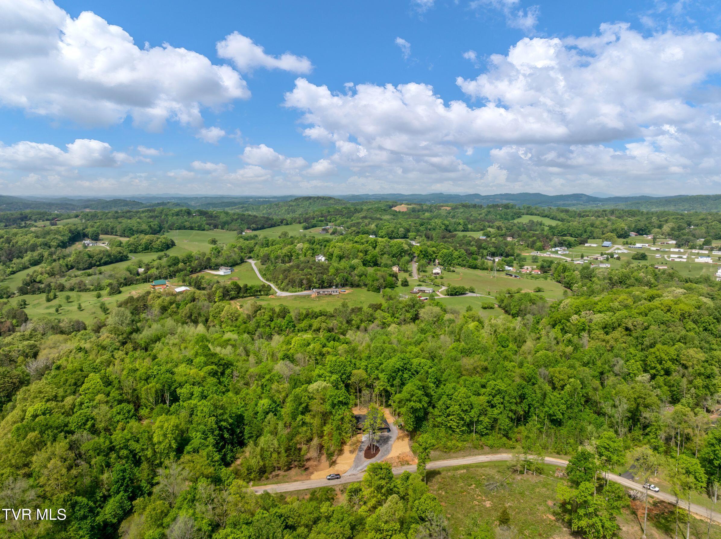 332 Tom Patterson Trail Trail, Dandridge, Tennessee image 15