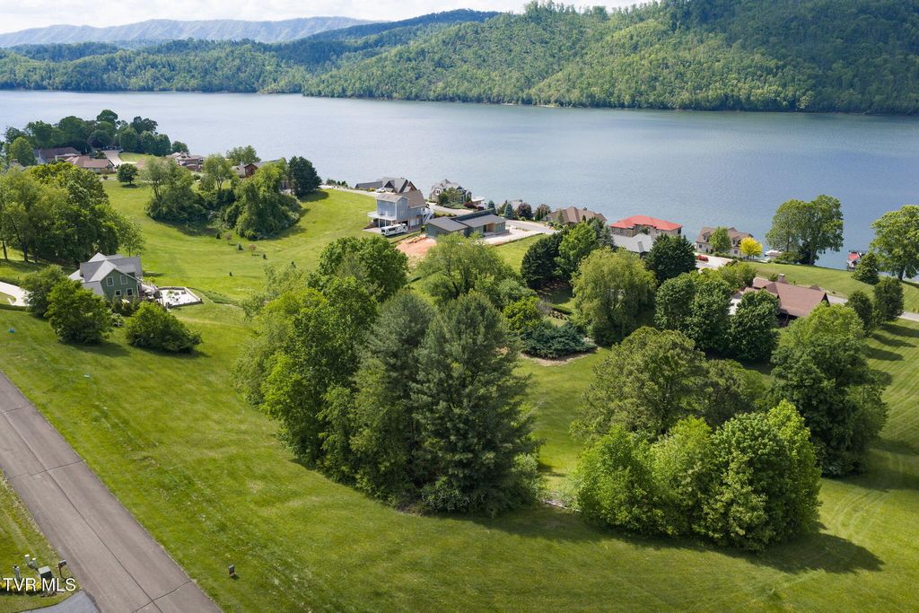Photo of 84 Harbor View Road, Butler, TN 37640 (MLS # 9995317)