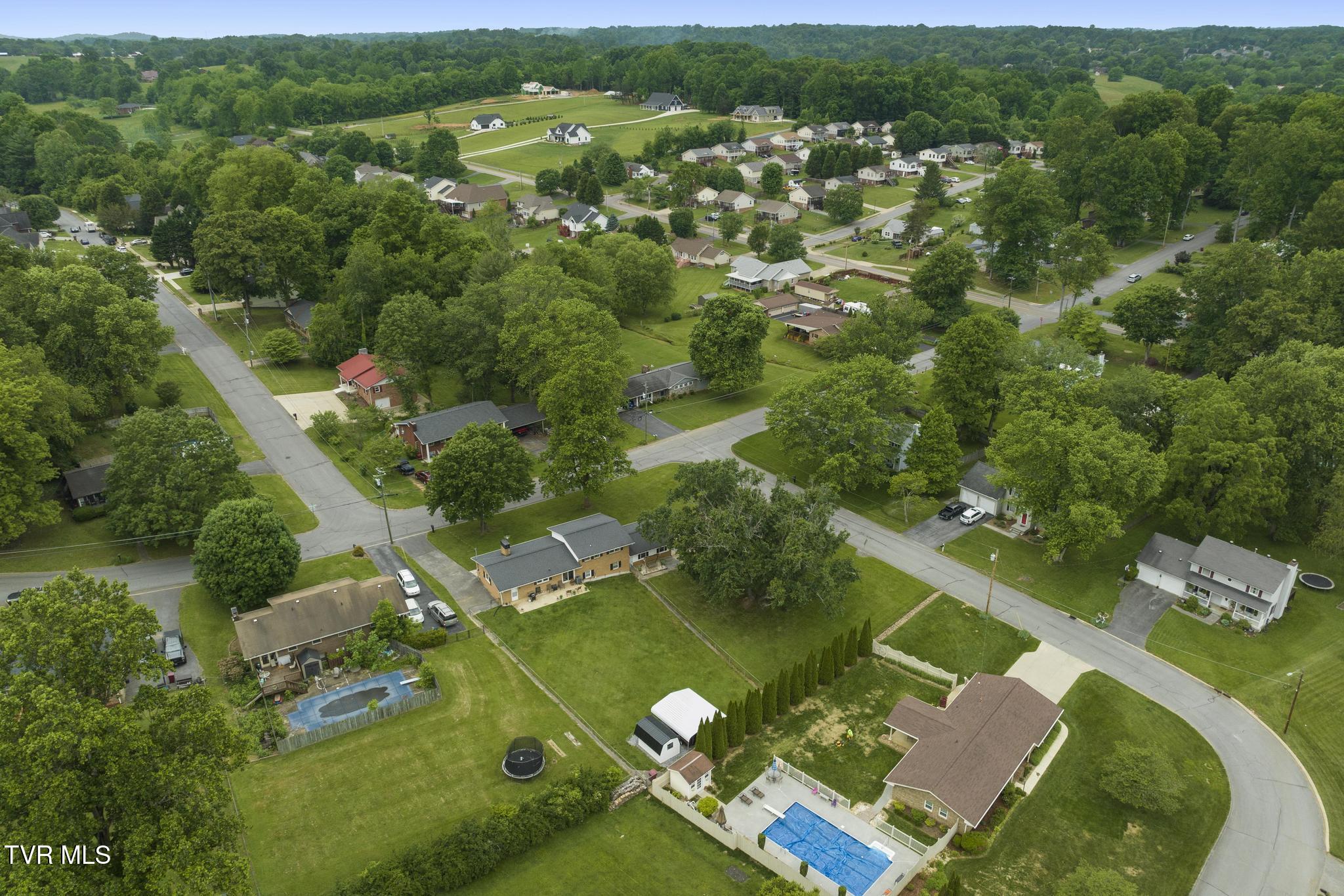 1201 Beechwood Drive, Johnson City, Tennessee image 45