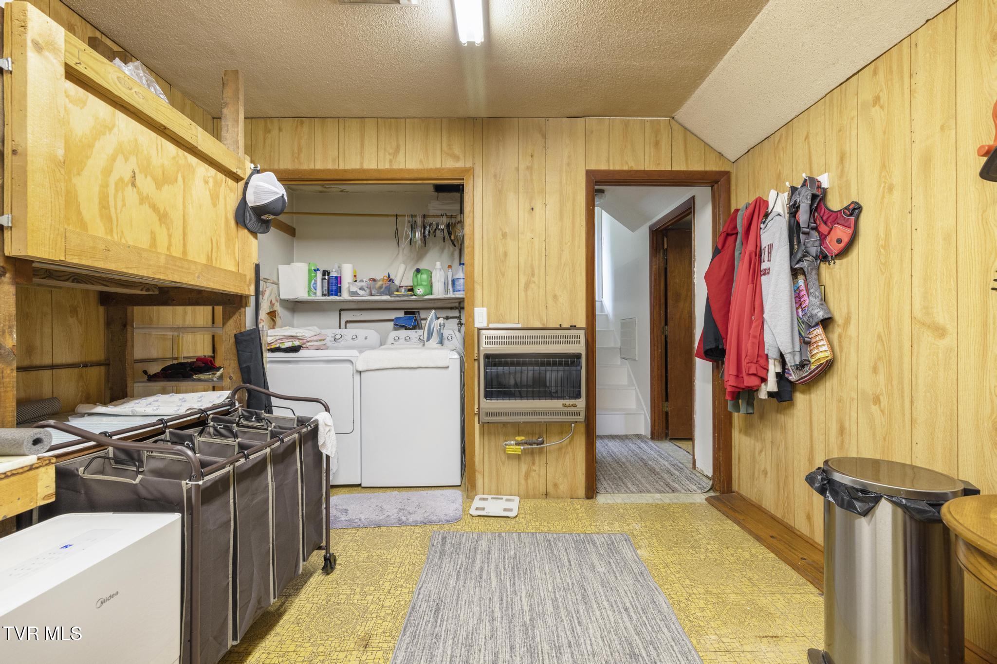 1201 Beechwood Drive, Johnson City, Tennessee image 31