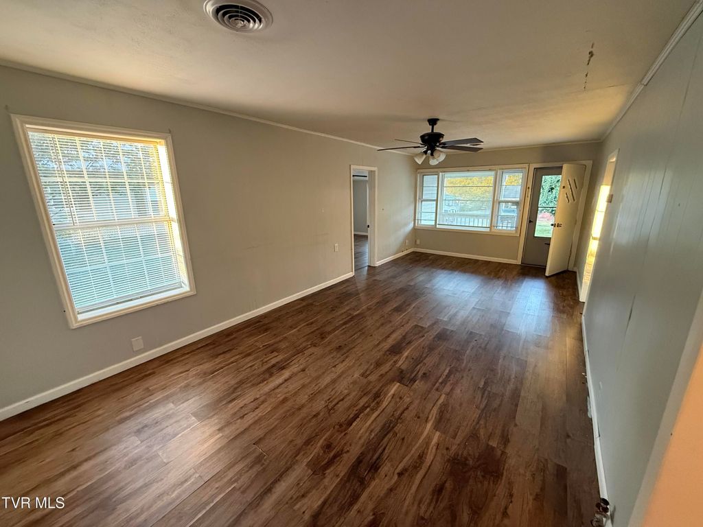 Photo of 127 Madison Street, Erwin, TN 37650 (MLS # 9987084)