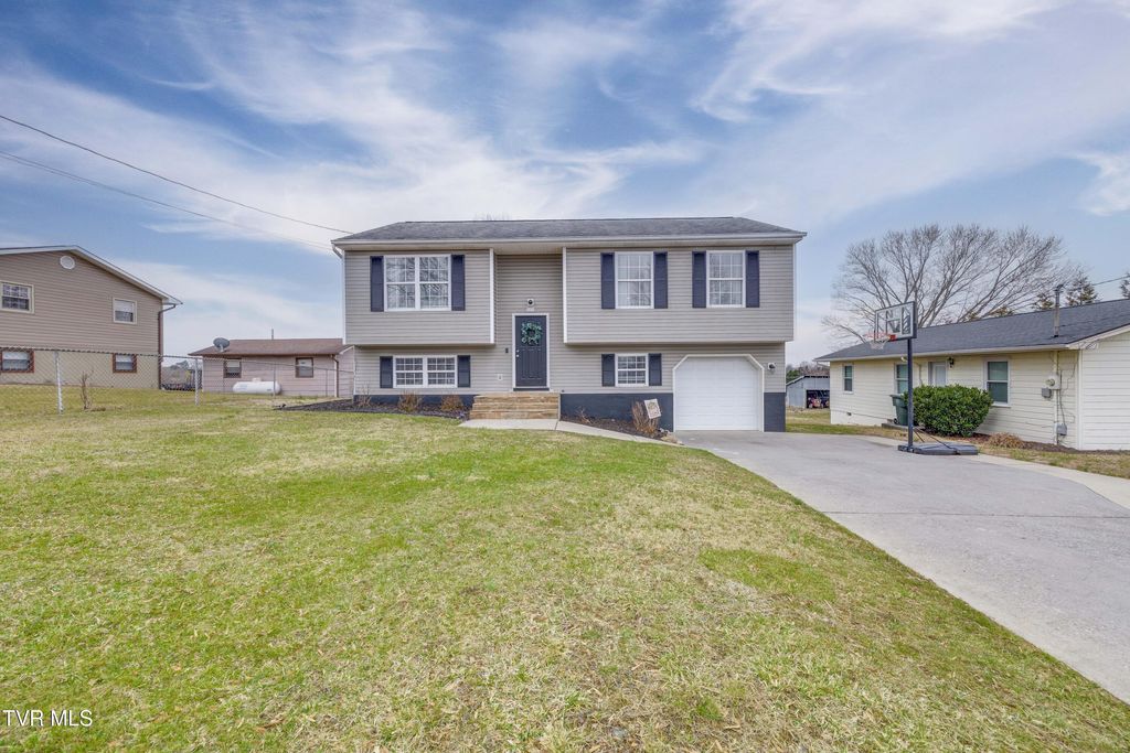 Photo of 123 Village Lane, Gray, TN 37615 (MLS # 9991502)