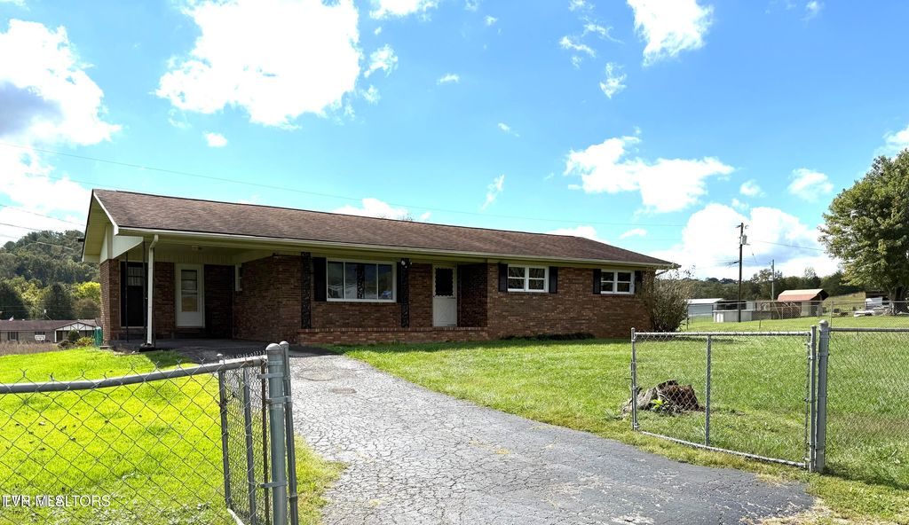 Photo of 161 Gardenia Drive, Ewing, VA 24248 (MLS # 9987030)