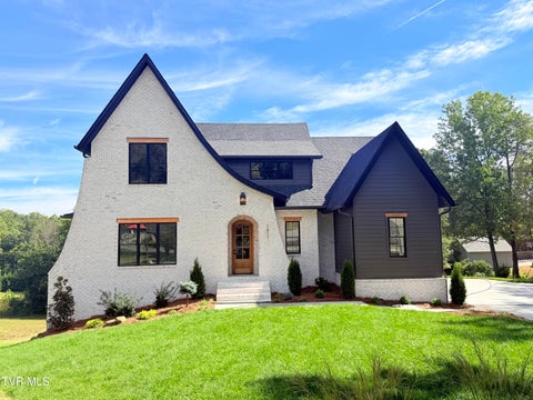 Photo of 1811 Millbrook Drive, Johnson City, TN 37604 (MLS # 10001537)