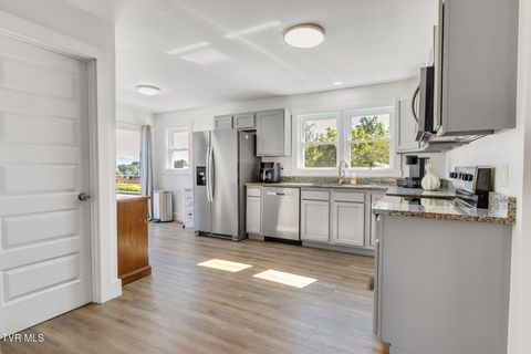 Tiny photo for 330 Birdwell Circle, Greeneville, TN 37743 (MLS # 9983719)