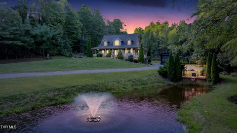 Photo of 500 Piney Grove Road, Hampton, TN 37658 (MLS # 10001655)