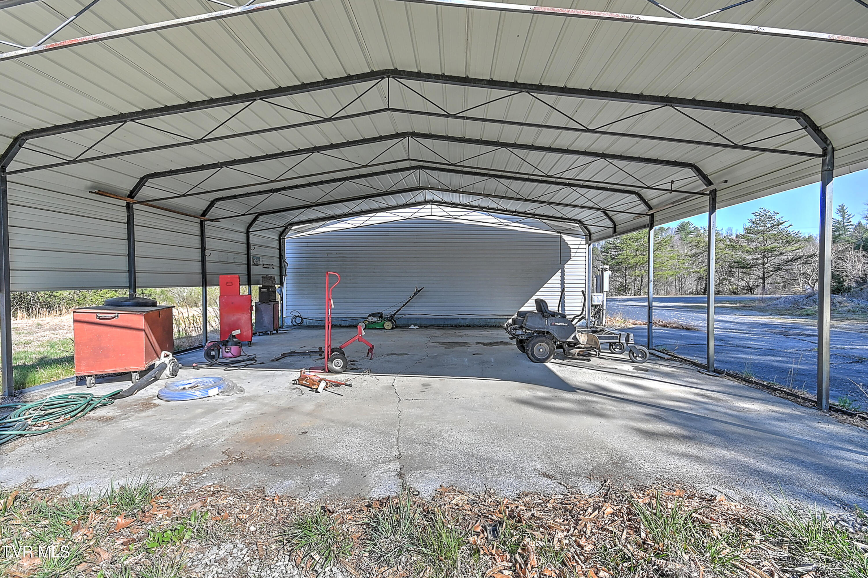 1391-1397 Highway 19e, Bluff City, Tennessee image 17