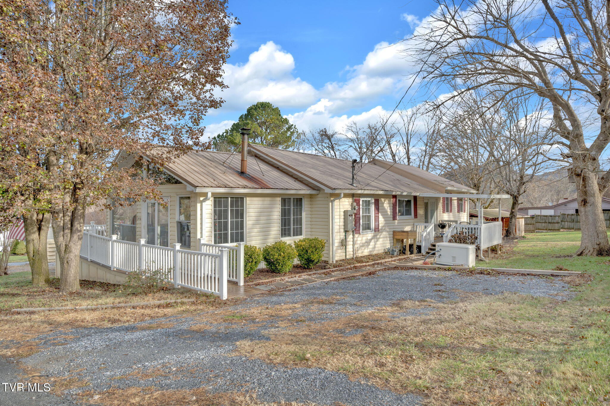 146 Luttrell Street, Erwin, Tennessee image 1