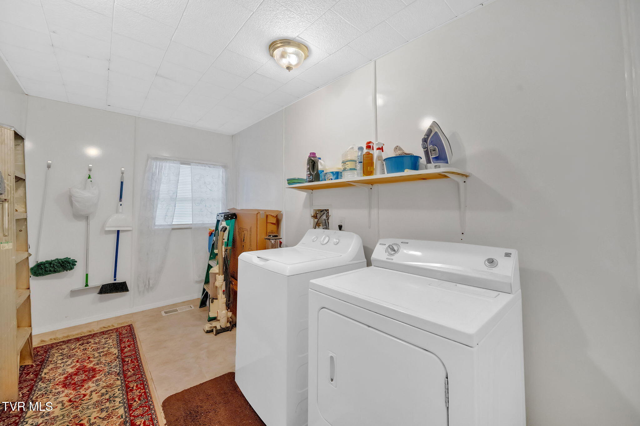 146 Luttrell Street, Erwin, Tennessee image 28