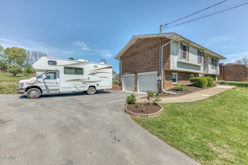 Photo of 515 Hickory Hills Road, Church Hill, TN 37642 (MLS # 9994098)