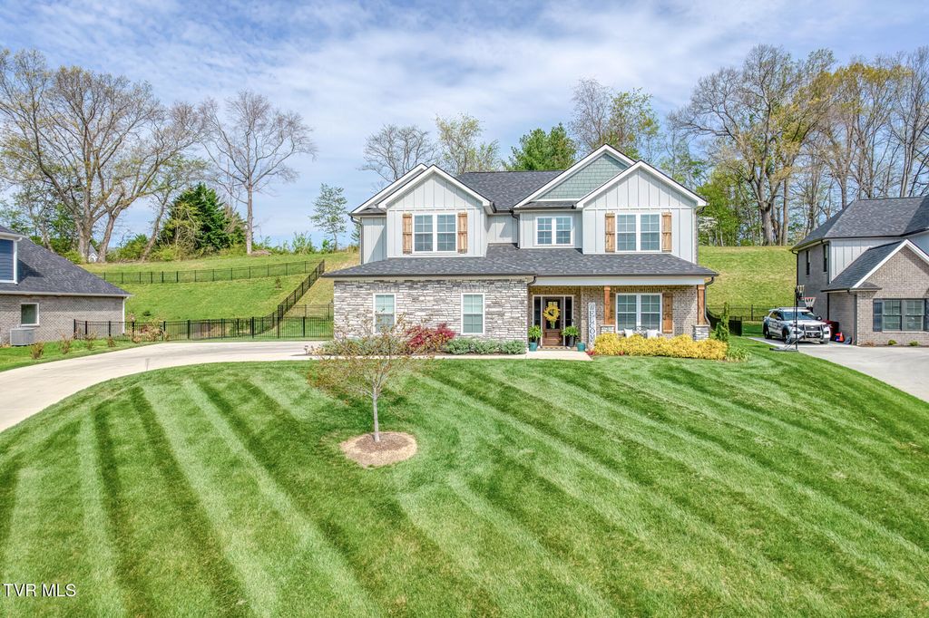 Photo of 179 Tanners Cove, Johnson City, TN 37615 (MLS # 9994063)