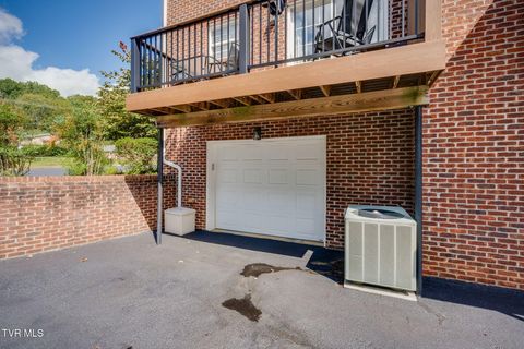 Tiny photo for 601 West Mountain View Road #300, Johnson City, TN 37604 (MLS # 9986343)