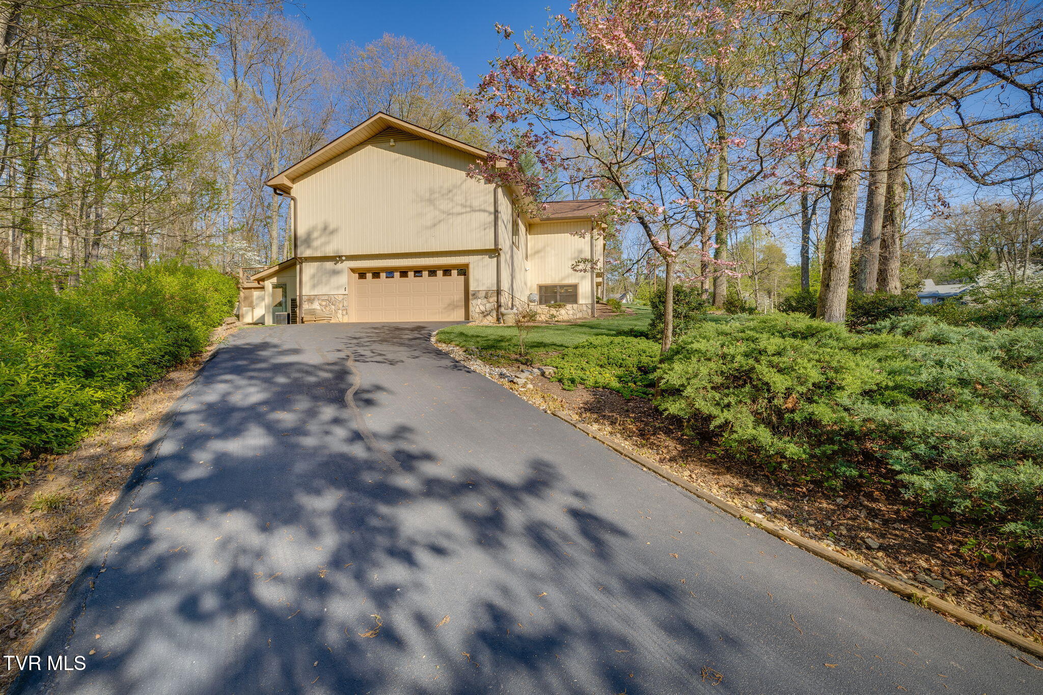 4116 Fox Run Court