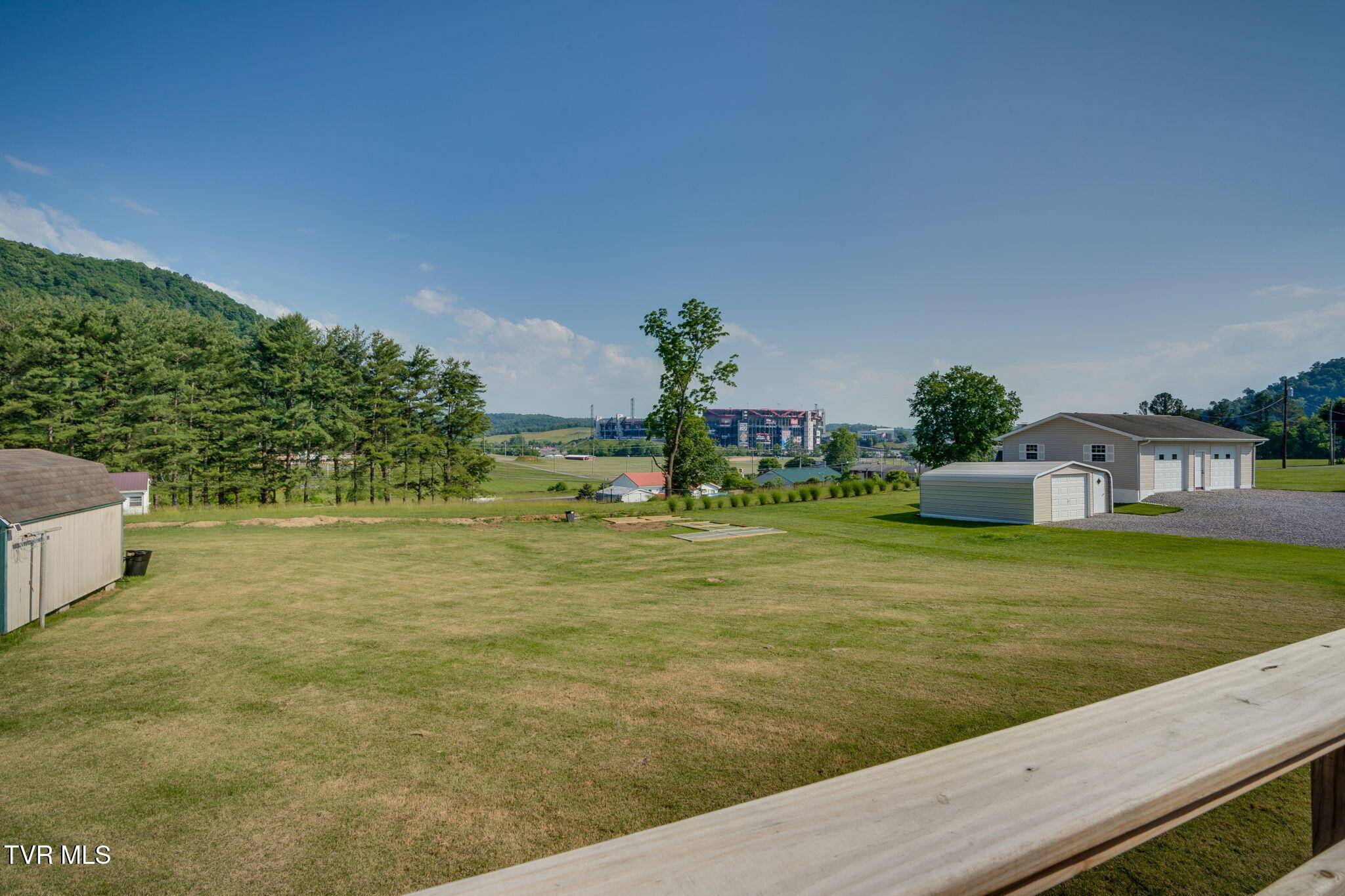 200 Windy Hills Drive, Bristol, Tennessee image 34