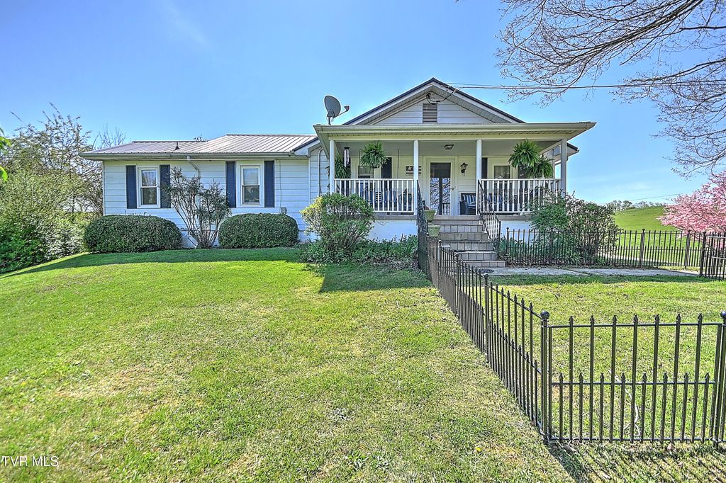 Photo of 111 Cotton Drive, Jonesborough, TN 37659 (MLS # 9993712)