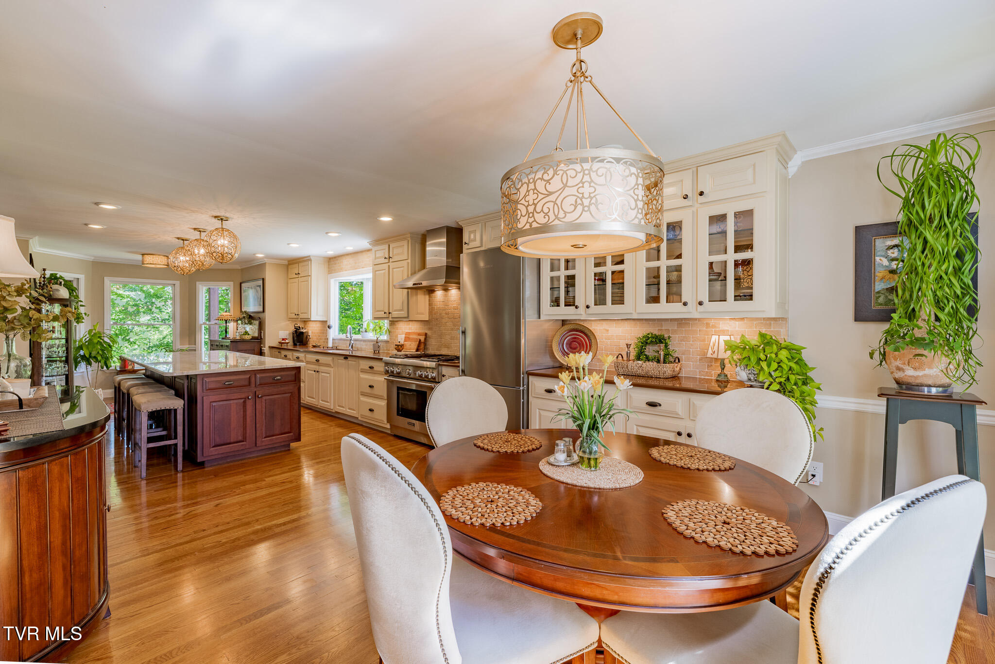 233 Patrick Henry Circle