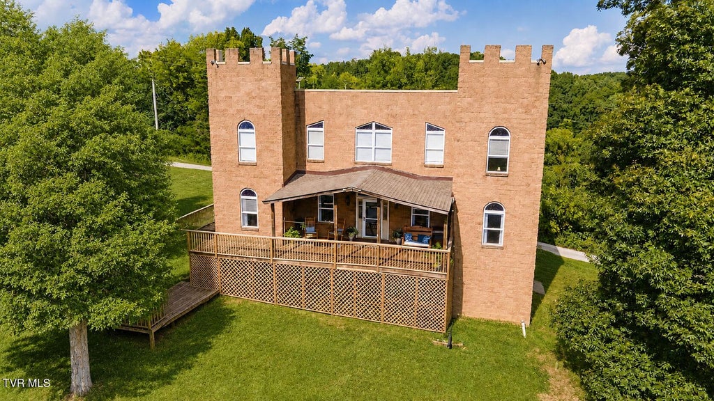 Photo of 1005 Jackson Hollow Road, Mosheim, TN 37818 (MLS # 10000297)