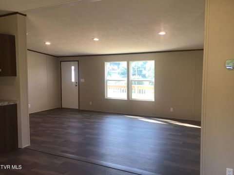 Tiny photo for 2794 Newport Highway, Greeneville, TN 37743 (MLS # 9982910)