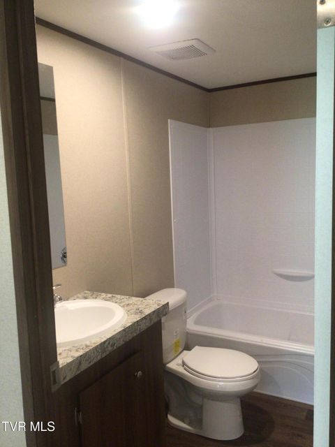 Tiny photo for 2794 Newport Highway, Greeneville, TN 37743 (MLS # 9982910)