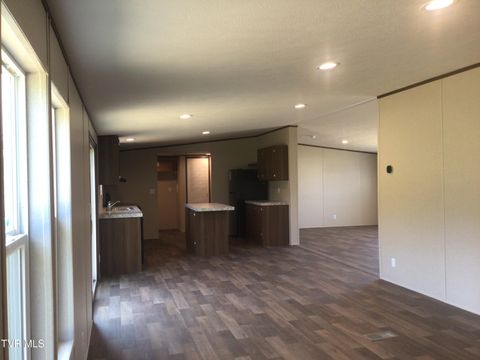 Tiny photo for 2794 Newport Highway, Greeneville, TN 37743 (MLS # 9982910)