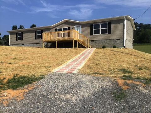 Tiny photo for 2794 Newport Highway, Greeneville, TN 37743 (MLS # 9982910)