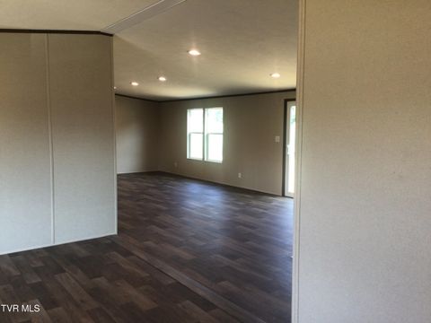 Tiny photo for 2794 Newport Highway, Greeneville, TN 37743 (MLS # 9982910)