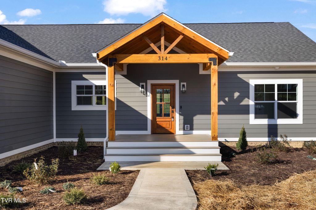 Photo of 314 Old White Top Road, Bluff City, TN 37618 (MLS # 9993196)